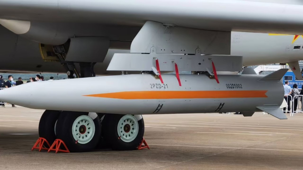 YJ21 Chinese Missile (A)